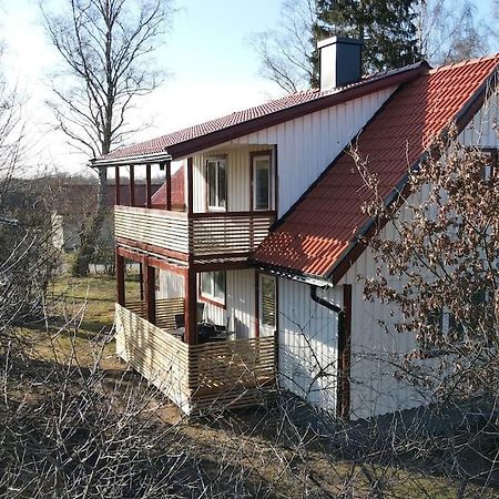 Lantlig Villa I Ljungbyhed Esterno foto