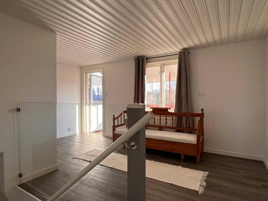 Lantlig Villa I Ljungbyhed Esterno foto